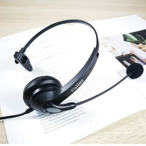 USB Headset with Microphone Noise Cancelling & Audio Controls- new with box
